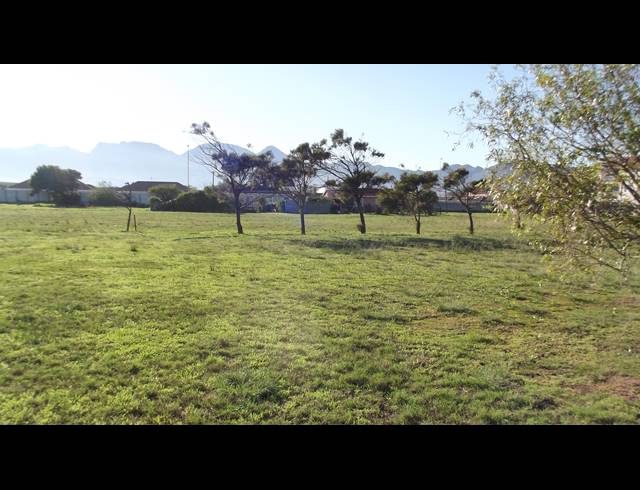 8,524M² VACANT LAND FOR SALE IN WHISPERING PINES